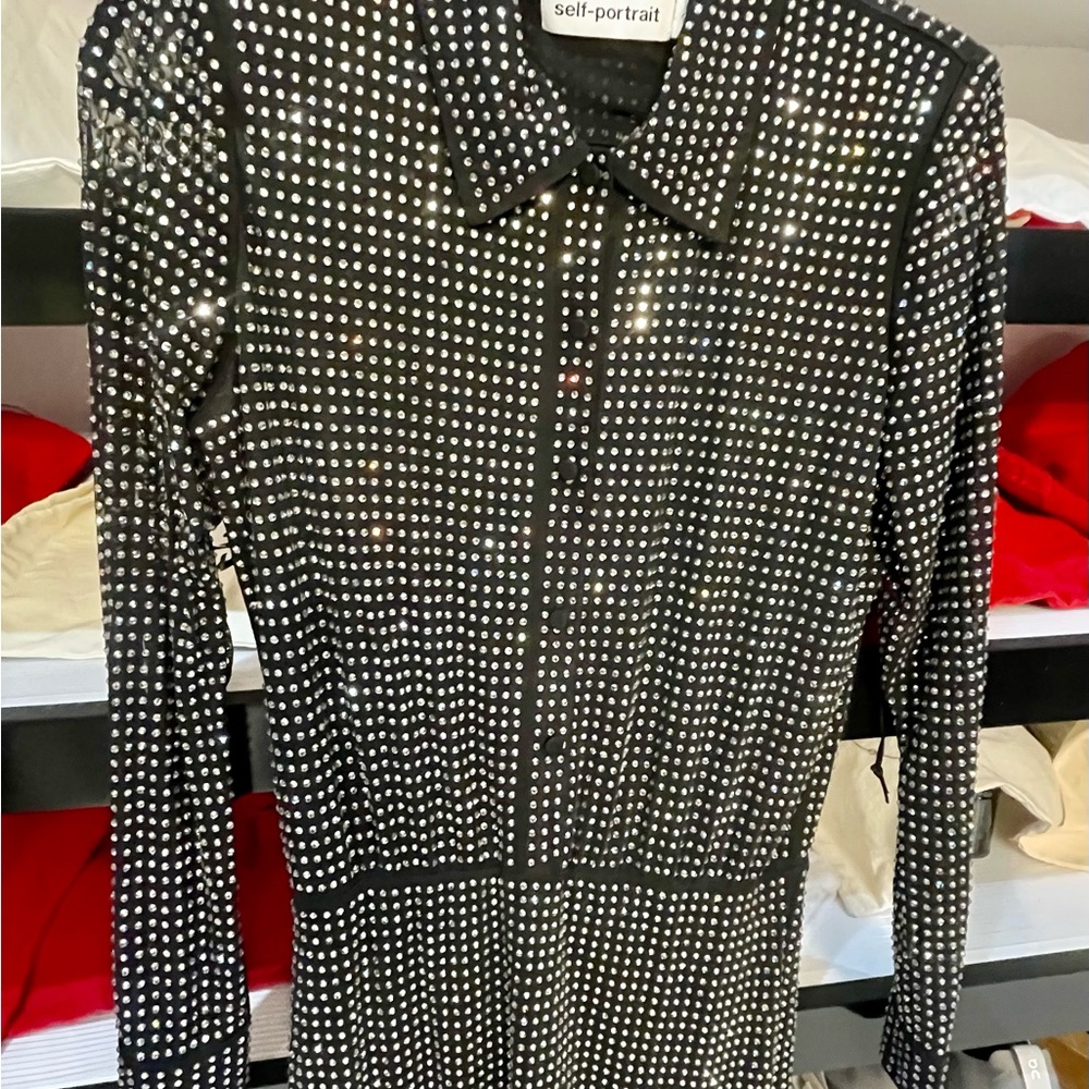 Self Portrait stunning black and silver mini Dress. Perfect for any ocasión.